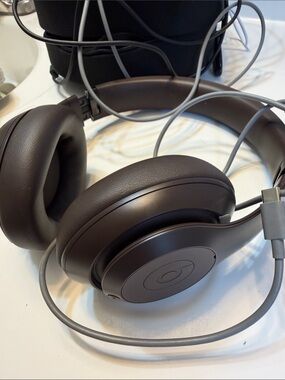 Beats Studio Pro- Brown